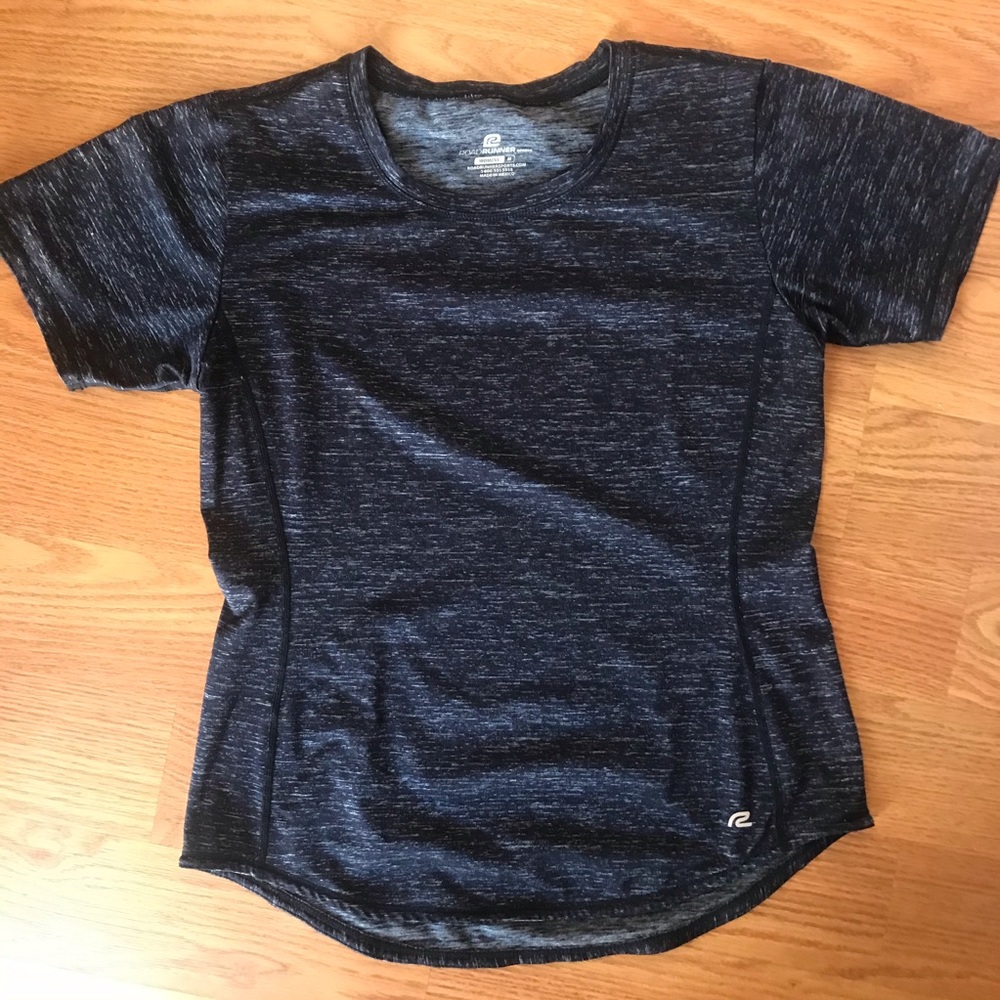 Roadrunner active top